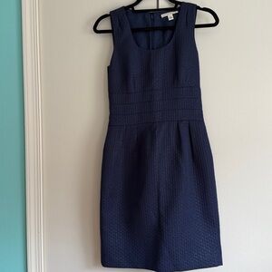 Banana Republic Navy Blue Textured Sheath Dress Size 2 Sleeveless Knee Length